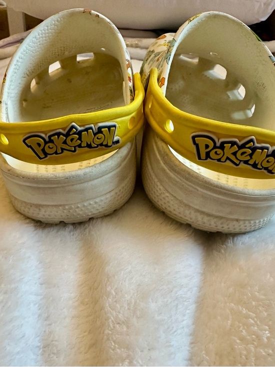 Pokemon Crocs - Picture 2 of 4